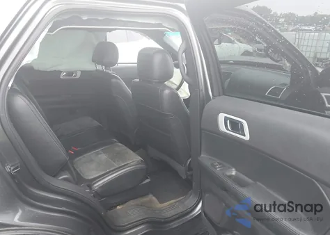 2015 Ford Explorer Xlt z USA, uszkodzony, nr VIN 1FM5K8D86FGC33519